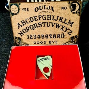 Vintage Parker Bros. 1972 Ouija Mystifying Oracle game